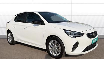 Używany Vauxhall Corsa Design Edition 101 KM (74 kW) 2023 Biały Hatchback