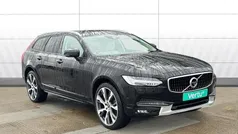 Used 2018 Volvo V90 CC Pro Estate | £20,889 (Fair price)