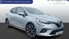Used 2019 Renault Clio IV Iconic Hatchback | £11,661 (Fair price)