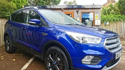 Used Ford Kuga Titanium 120 HP (88 kW) 2017 Blue SUV