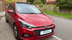 Red Used 2018 Hyundai i20 Premium SE Hatchback | £10,190 (Fair price)