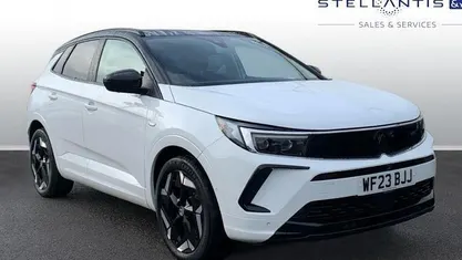 Used 2023 Vauxhall Grandland X GSe SUV | £17,179 (Fair price)