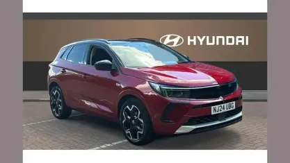 Used Vauxhall Grandland X Ultimate 136 HP (100 kW) 2024 Red SUV