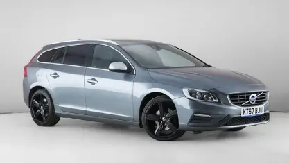 Used Volvo V60 R-Design 190 HP (139 kW) 2017 Grey Estate