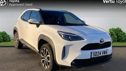 Used Toyota Yaris Hybrid Design 116 HP (85 kW) 2025 Estate