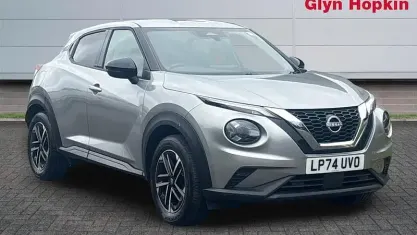 Used Nissan Juke N-Connecta 114 HP (83 kW) 2025 Silver SUV