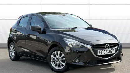 Used Mazda 2 Edition 90 HP (66 kW) 2016 Hatchback