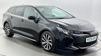Begagnad Toyota Corolla Design 122 HK (89 kW) 2021 Svart Kombi