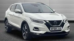 White Used 2019 Nissan Qashqai Tekna SUV | £11,990 (Fair price)