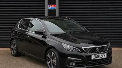 Used Peugeot 308 GT-line 131 HP (96 kW) 2016 Hatchback