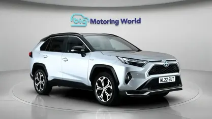 Used Toyota RAV4 306 HP (225 kW) 2022 Silver SUV