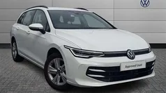 White Used 2024 VW Golf VIII Life Estate | £20,327 (Fair price)