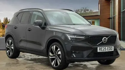 Used 2025 Volvo XC40 Ultra SUV | £31,590 (Good price)