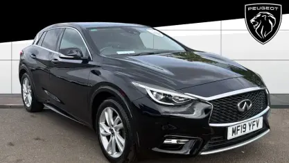 Used Infiniti Q30 Luxe 122 HP (89 kW) 2019 Hatchback