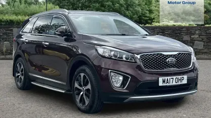 Used Kia Sorento 200 HP (147 kW) 2016 Red SUV
