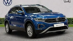 Used 2025 VW T-Roc Life SUV | £22,153 (Fair price)