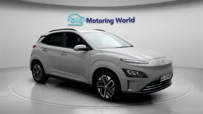 Begagnad Hyundai Kona Premium 150 kW (204 HK) 2022 Grå SUV