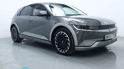Begagnad Hyundai Ioniq Ultimate 167 kW (228 HK) 2024 Halvkombi