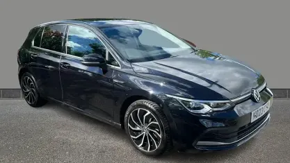 Used VW Golf VIII Edition 131 HP (96 kW) 2023 Black Hatchback