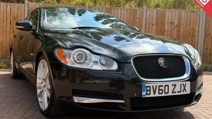 Used Jaguar XF Premium Luxury 275 HP (202 kW) 2010 Black Sedan