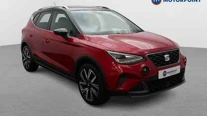 Begagnad Seat Arona FR 110 HK (80 kW) 2022 Röd SUV