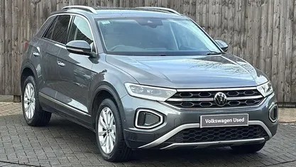 Used 2025 VW T-Roc Style SUV | £17,099 (Good price)