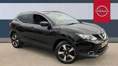Black Used 2017 Nissan Qashqai N-Vision SUV | £8,493 (Good price)