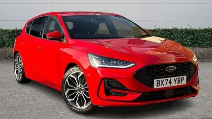 Used 2024 Ford Focus ST-Line X Hatchback | £21,570 (Fair price)