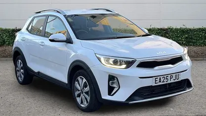 Used 2025 Kia Stonic SUV | £18,447 (Fair price)