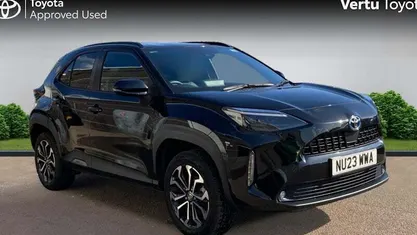 Used 2025 Toyota Yaris Hybrid Design Estate | £20,960 (Good price)