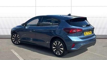 Używany Ford Focus Titanium X 125 KM (91 kW) 2023 Niebieski Hatchback