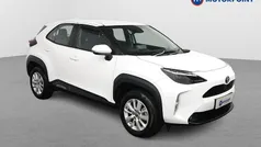 Used 2025 Toyota Yaris Hybrid Estate | £21,099 (Good price)