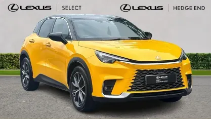 Used Lexus LBX 136 HP (100 kW) 2024 Yellow SUV