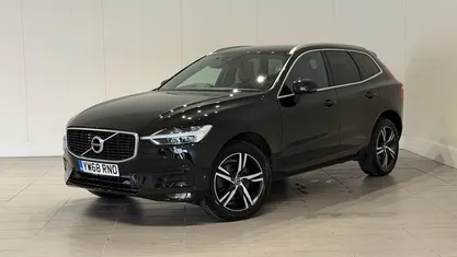 Used Volvo XC60 R-Design 190 HP (139 kW) 2019 Black SUV