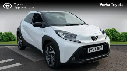 Used Toyota Aygo X 72 HP (52 kW) 2025 White SUV