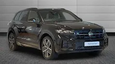 Used 2025 VW Touareg Black Edition SUV | £52,895 (Fair price)