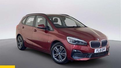 Begagnad BMW 225 Sport Line 224 HK (164 kW) 2020 Kombi