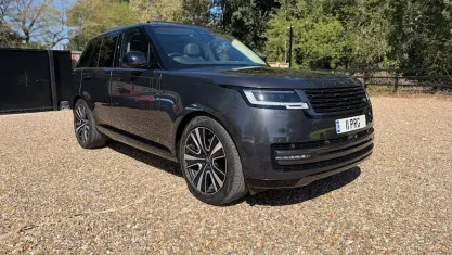 Used Land Rover Range Rover SE 400 HP (294 kW) 2023 Grey SUV