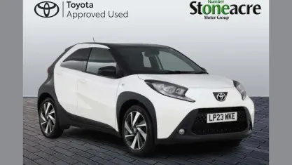 Used Toyota Aygo X 72 HP (52 kW) 2023 White SUV