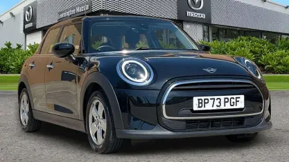Used Mini Cooper Classic 136 HP (100 kW) 2022 Black Hatchback
