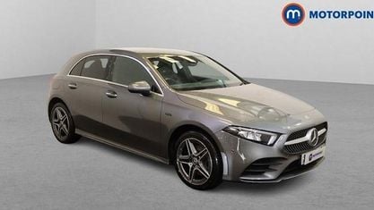 Używany Mercedes A250 AMG Line Premium 218 KM (160 kW) 2021 Szary Hatchback