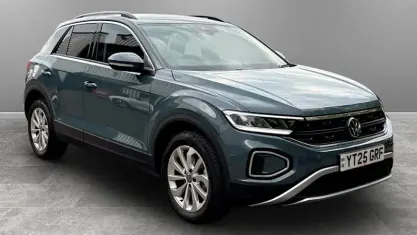 Używany VW T-Roc Match 150 KM (110 kW) 2025 SUV