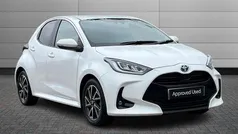 White Used 2023 Toyota Yaris Hybrid Design Hatchback | £17,495 (Fair price)