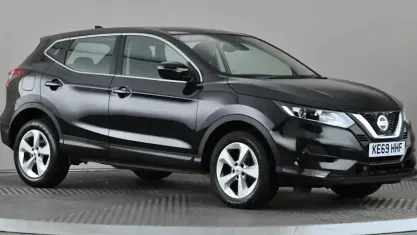 Used Nissan Qashqai Acenta Premium 160 HP (117 kW) 2020 Black SUV