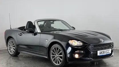 Black Used 2017 Fiat 124 Spider Lusso Cabriolet | £10,950 (Fair price)