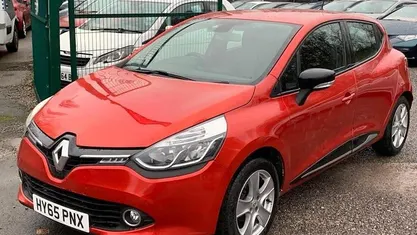 Used Renault Clio IV Dynamique 90 HP (66 kW) 2016 Hatchback