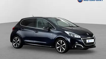 Used Peugeot 208 101 HP (74 kW) 2019 Hatchback