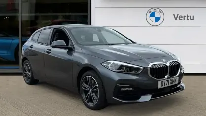 Used BMW 118 Sport Line 136 HP (100 kW) 2021 Grey Hatchback
