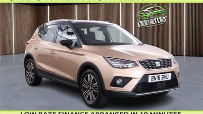 Begagnad Seat Arona XCELLENCE 116 HK (85 kW) 2018 Guld SUV