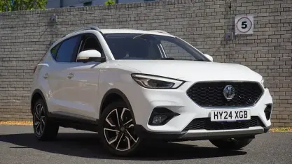 Usado MG ZS Exclusive 106 HP (77 kW) 2024 SUV